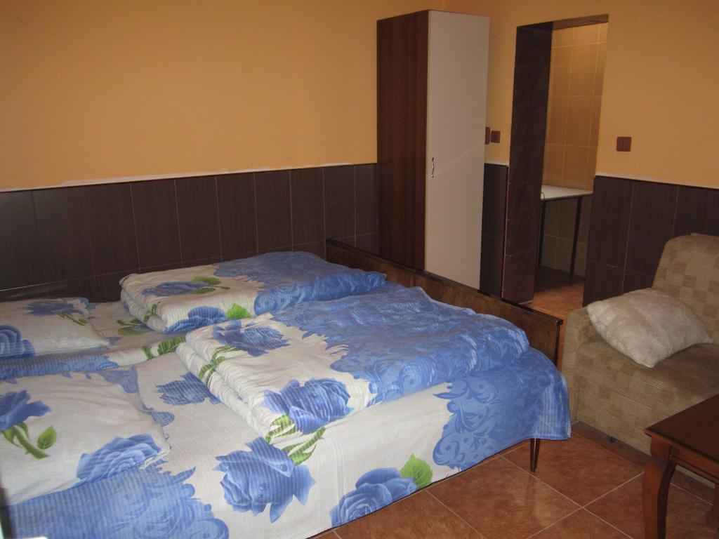 Guesthouse 97 In Batumi 巴统 外观 照片